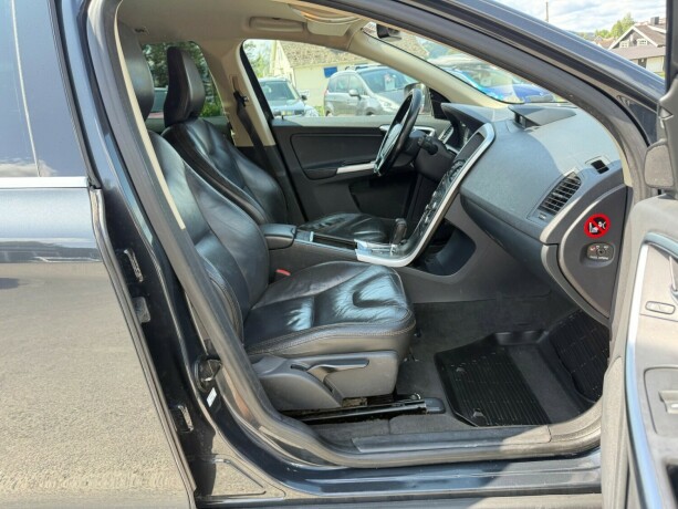 volvo-xc-60-diesel-2010-big-16