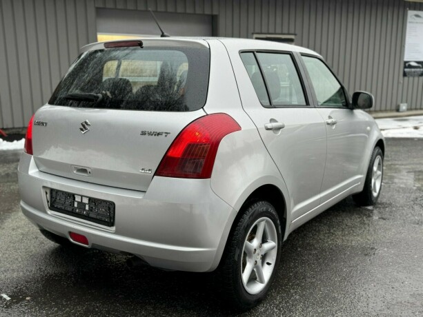 suzuki-swift-bensin-2006-big-6