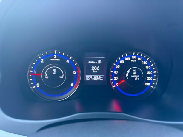 hyundai-i40-diesel-2012-big-10