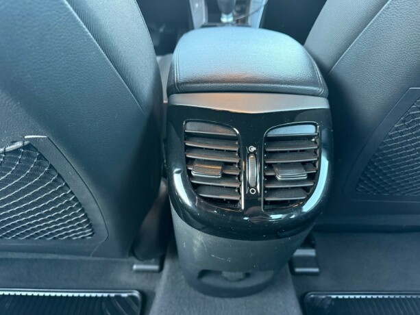hyundai-i40-diesel-2012-big-25