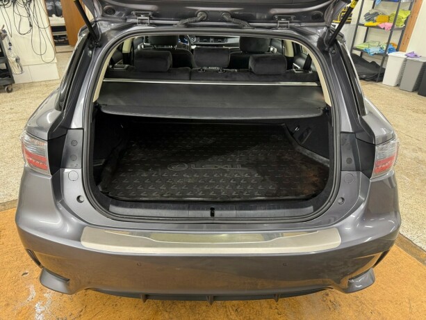 lexus-ct200h-elektrisitetbensin-2014-big-28