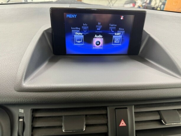 lexus-ct200h-elektrisitetbensin-2014-big-21