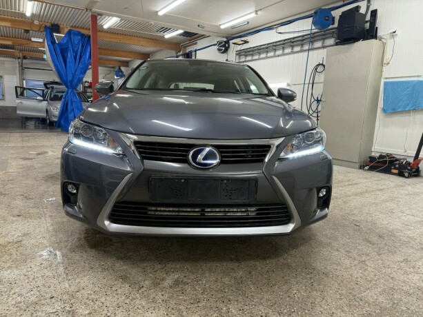 lexus-ct200h-elektrisitetbensin-2014-big-1