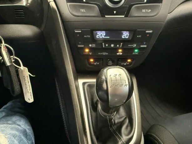 honda-civic-diesel-2014-big-25