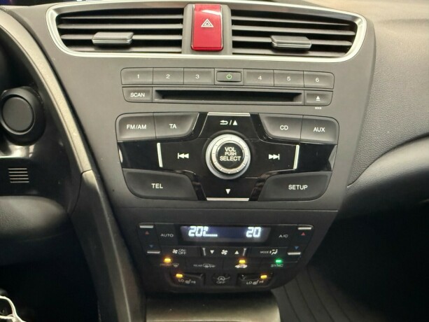 honda-civic-diesel-2014-big-26