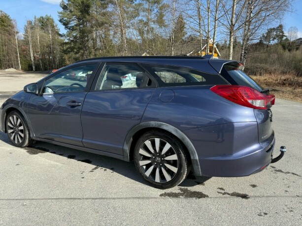 honda-civic-diesel-2014-big-4