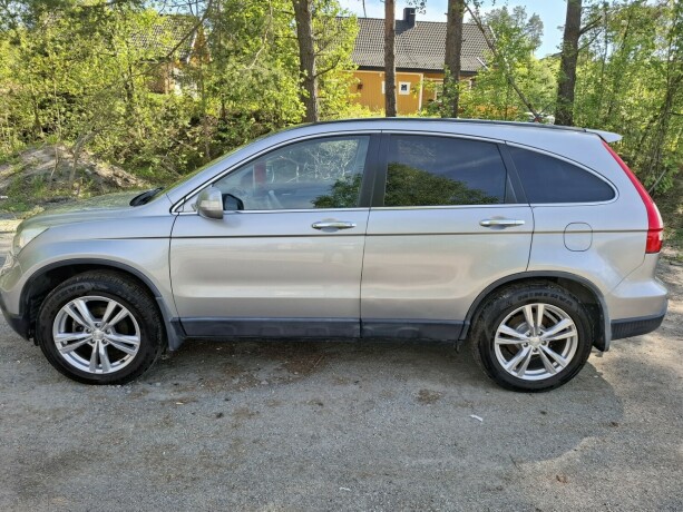 honda-cr-v-diesel-2006-big-2