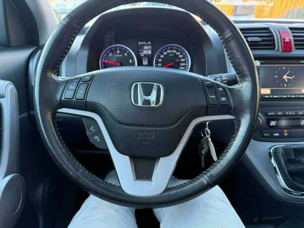 honda-cr-v-diesel-2006-big-8