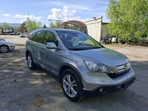 honda-cr-v-diesel-2006-big-3
