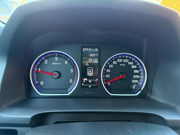 honda-cr-v-diesel-2006-big-10