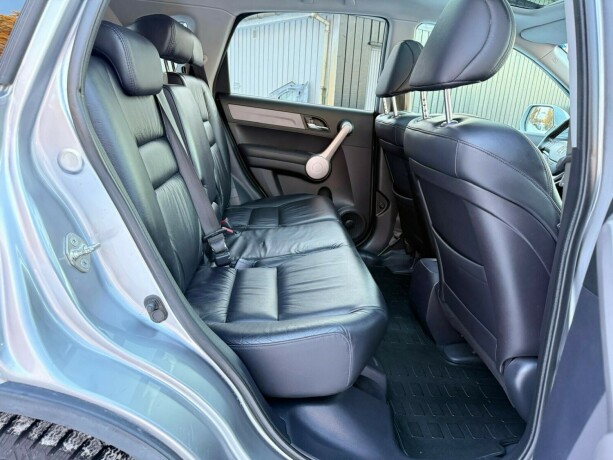 honda-cr-v-diesel-2006-big-18