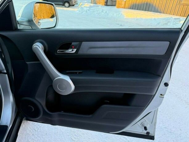 honda-cr-v-diesel-2006-big-22