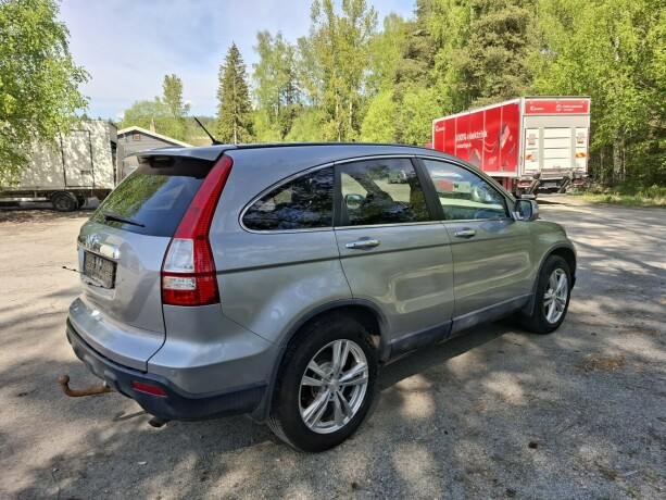 honda-cr-v-diesel-2006-big-5