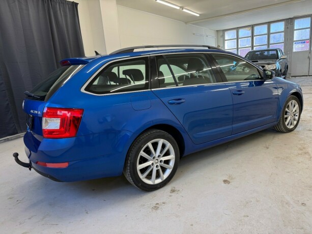 skoda-octavia-diesel-2014-big-23