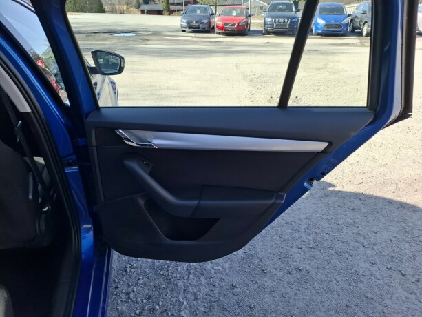 skoda-octavia-diesel-2014-big-19