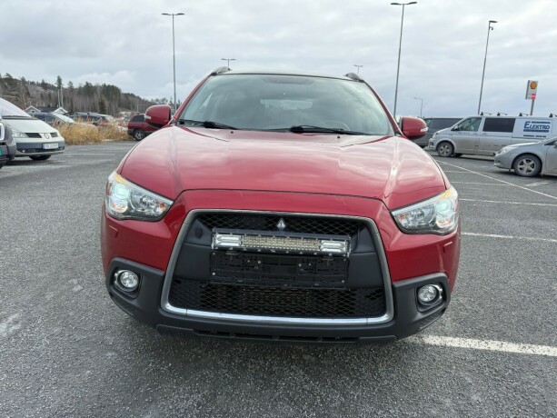 mitsubishi-asx-diesel-2011-big-0