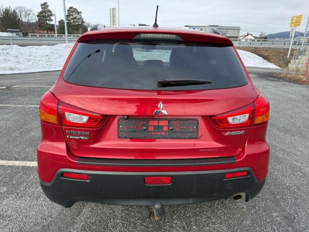 mitsubishi-asx-diesel-2011-big-4