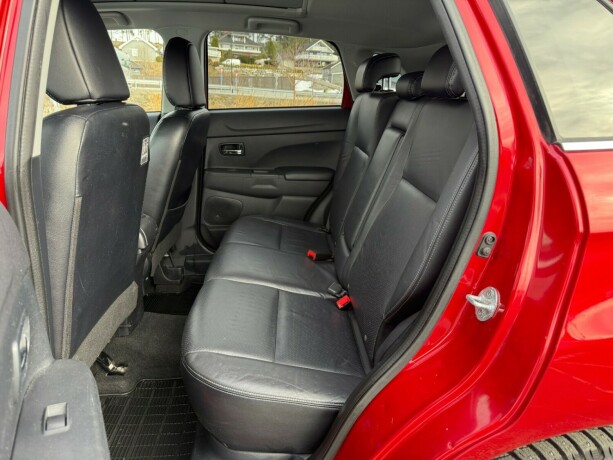 mitsubishi-asx-diesel-2011-big-25