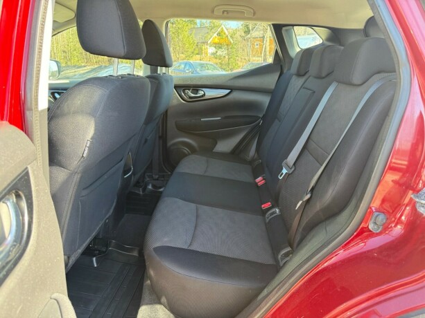nissan-qashqai-bensin-2014-big-19