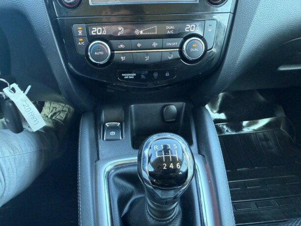 nissan-qashqai-bensin-2014-big-12