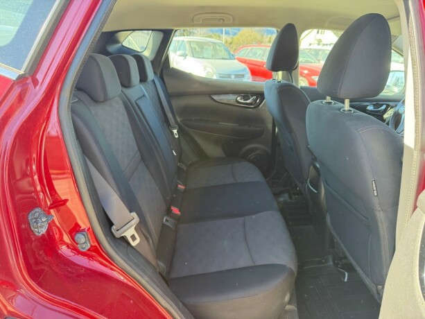 nissan-qashqai-bensin-2014-big-17