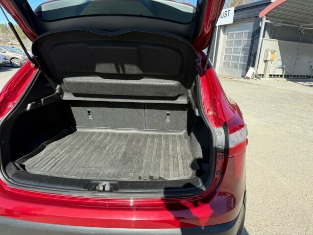 nissan-qashqai-bensin-2014-big-22