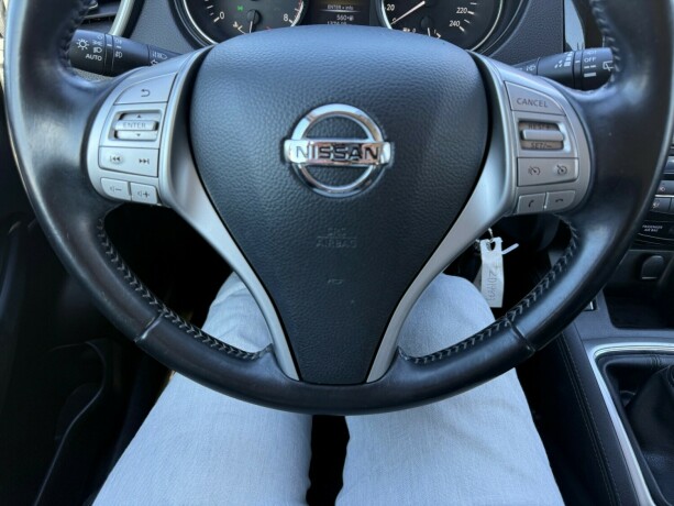nissan-qashqai-bensin-2014-big-6