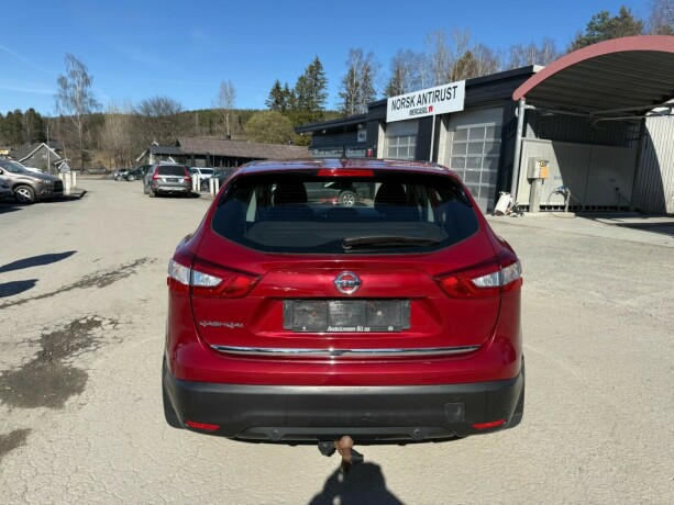 nissan-qashqai-bensin-2014-big-2