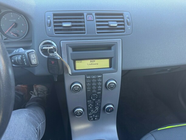 volvo-c30-diesel-2007-big-21