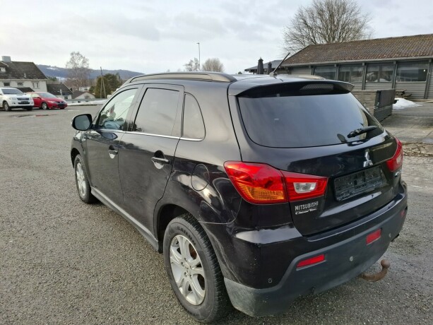 mitsubishi-asx-diesel-2011-big-4