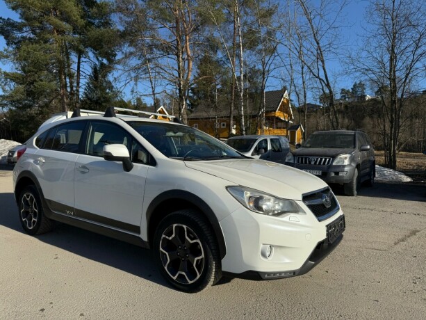 subaru-xv-diesel-2012-big-1