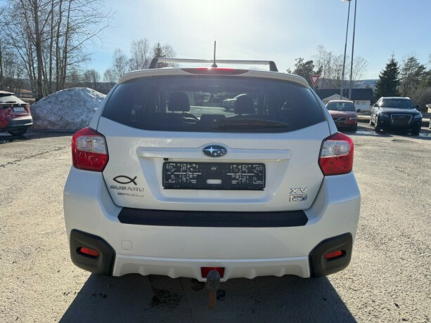 subaru-xv-diesel-2012-big-4