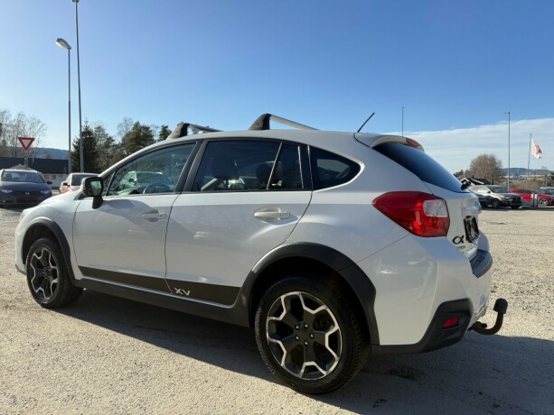 subaru-xv-diesel-2012-big-5