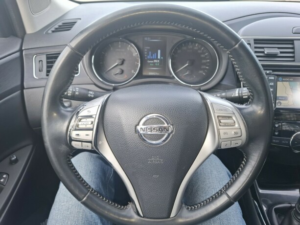 nissan-pulsar-bensin-2017-big-9