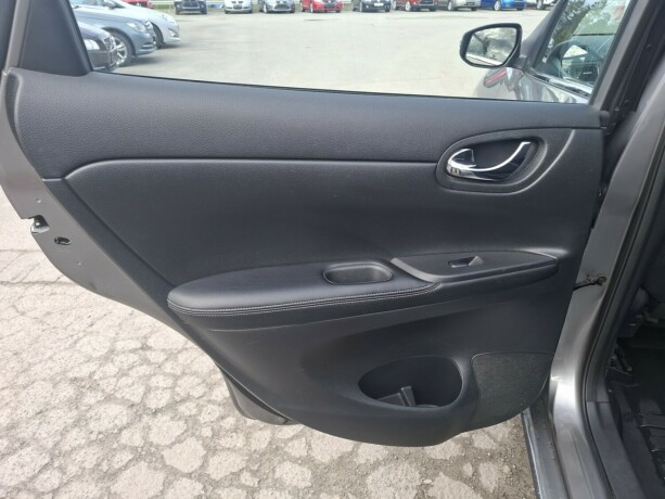 nissan-pulsar-bensin-2017-big-15