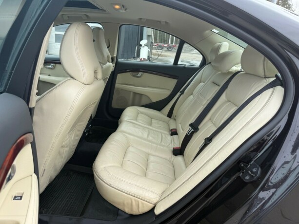 volvo-s80-diesel-2008-big-17