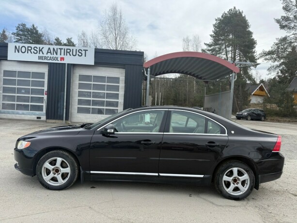 volvo-s80-diesel-2008-big-5