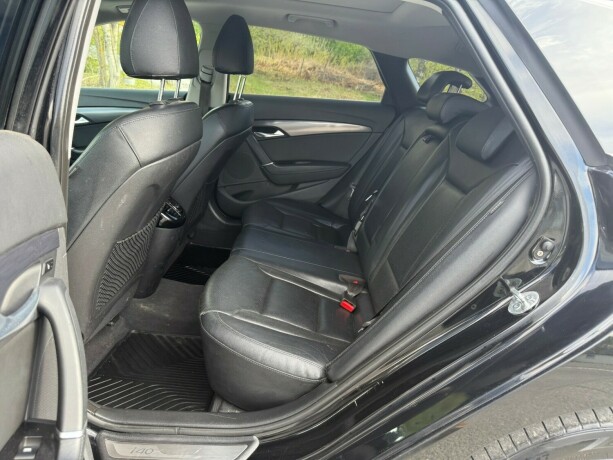 hyundai-i40-diesel-2012-big-24