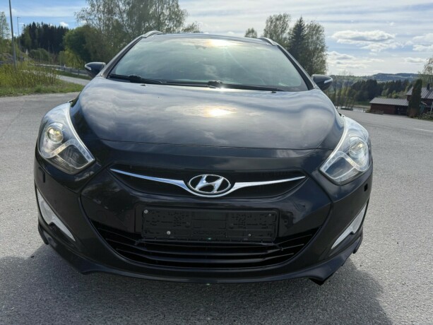 hyundai-i40-diesel-2012-big-7