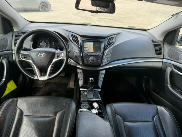 hyundai-i40-diesel-2012-big-23