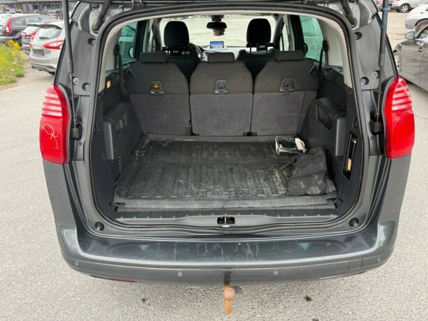 peugeot-5008-diesel-2014-big-20