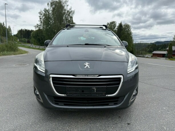 peugeot-5008-diesel-2014-big-0