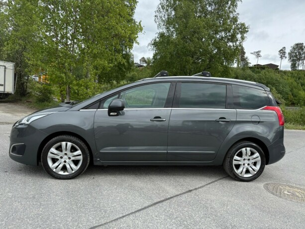 peugeot-5008-diesel-2014-big-2