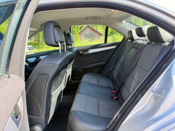 mercedes-benz-c-klasse-diesel-2007-big-15