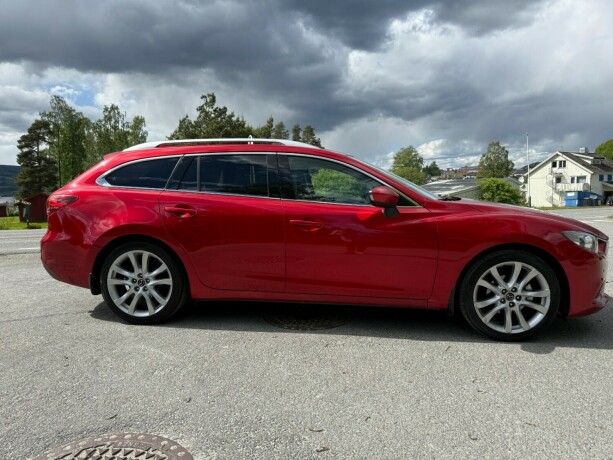 mazda-6-bensin-2014-big-2