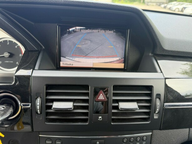 mercedes-benz-glk-diesel-2011-big-28
