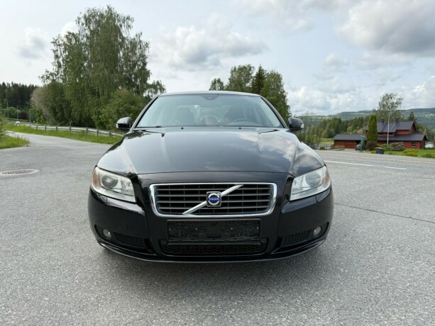volvo-s80-diesel-2007-big-7