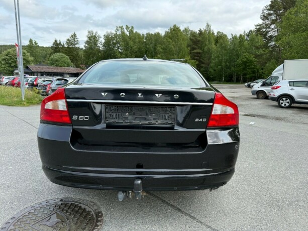 volvo-s80-diesel-2007-big-3