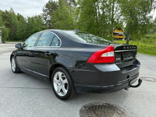 volvo-s80-diesel-2007-big-2