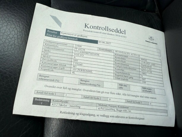 volvo-s80-diesel-2007-big-24